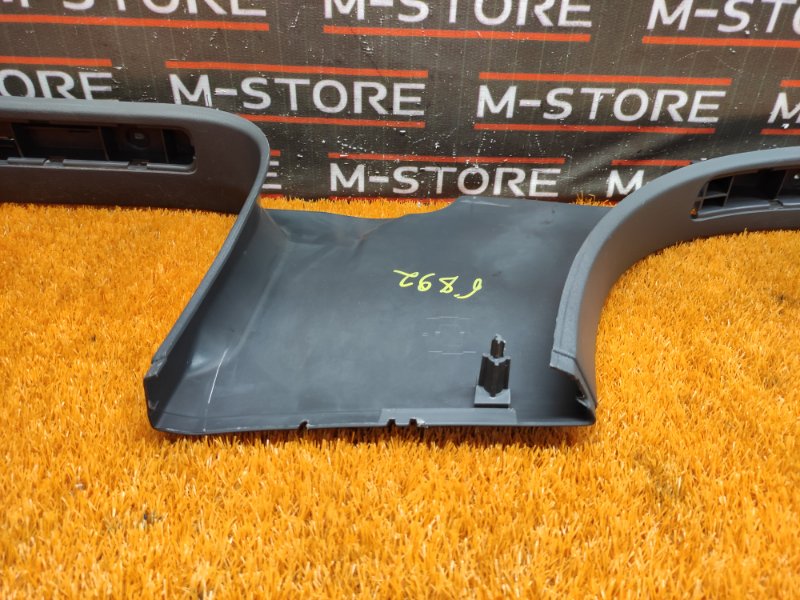 Накладка на порог салона, 350 рублей, Красноярск