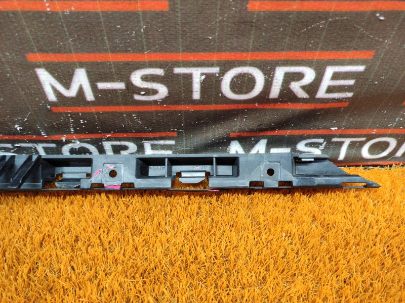 крепление бампера, 300 рублей, Красноярск