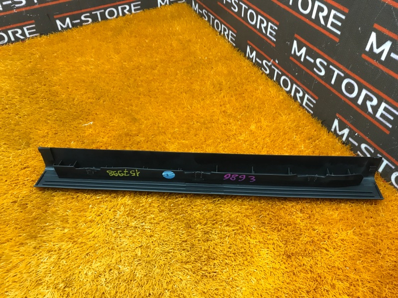 Накладка на порог салона, 300 рублей, Красноярск