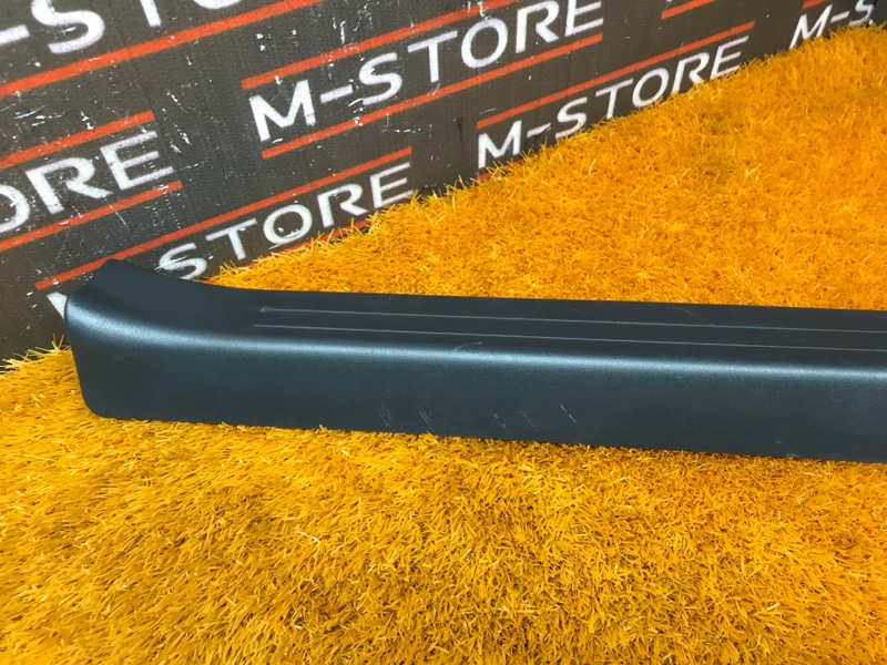 Накладка на порог салона, 350 рублей, Красноярск