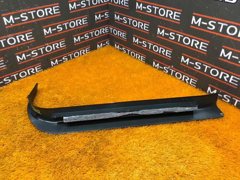 Накладка на порог салона, 350 рублей, Красноярск