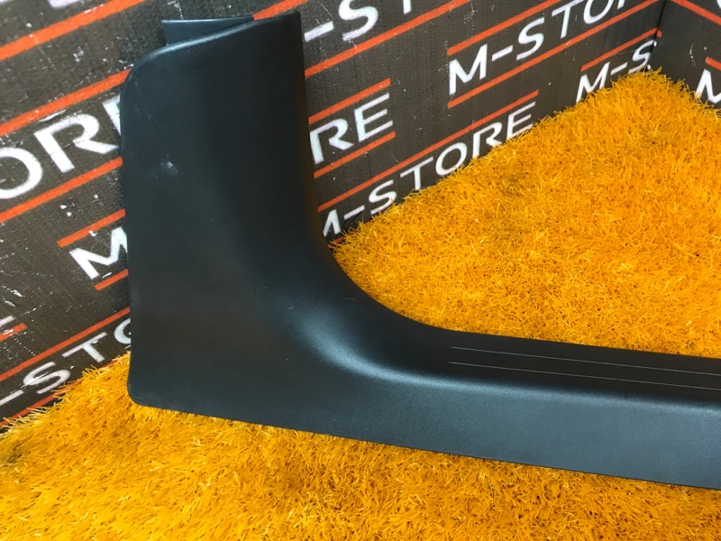 Накладка на порог салона, 210 рублей, Красноярск