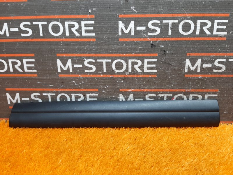 Накладка на порог салона, 200 рублей, Красноярск