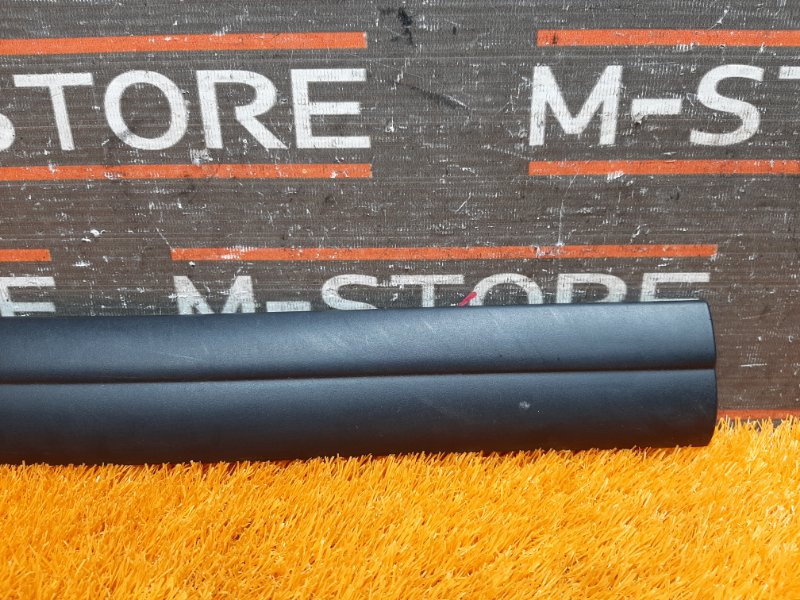 Накладка на порог салона, 200 рублей, Красноярск