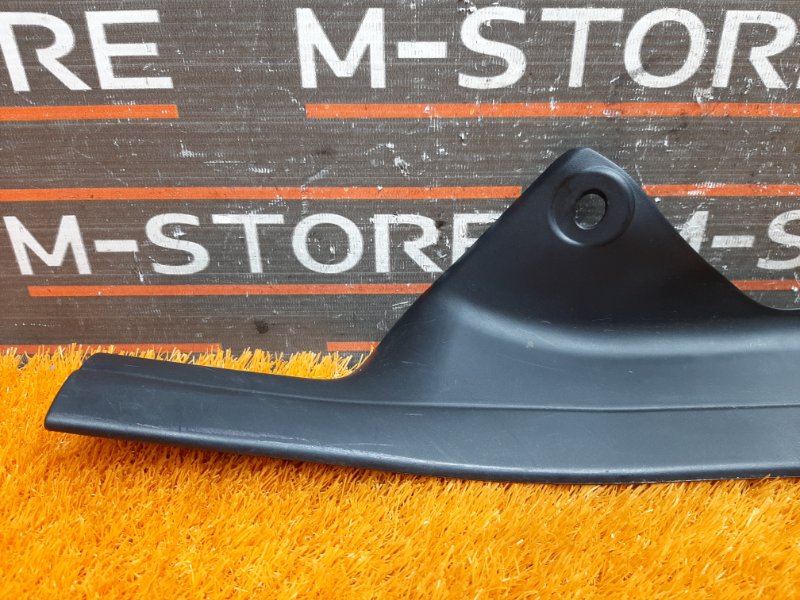 Накладка на порог салона, 200 рублей, Красноярск