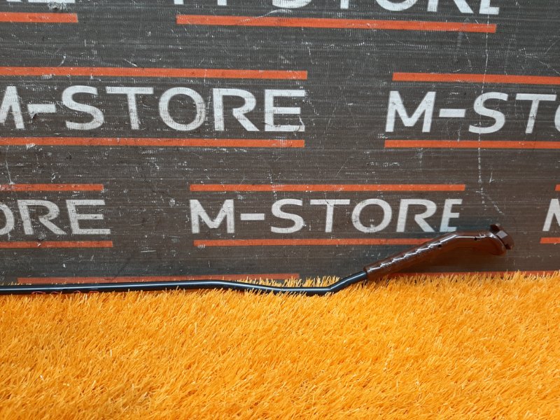 держатель капота, 300 рублей, Красноярск