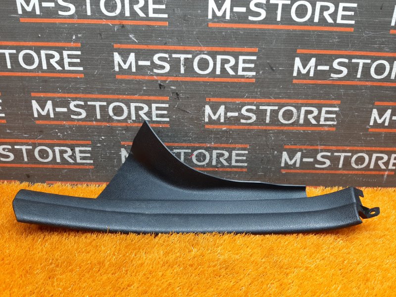 Накладка на порог салона, 350 рублей, Красноярск