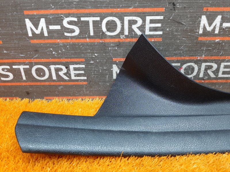 Накладка на порог салона, 350 рублей, Красноярск