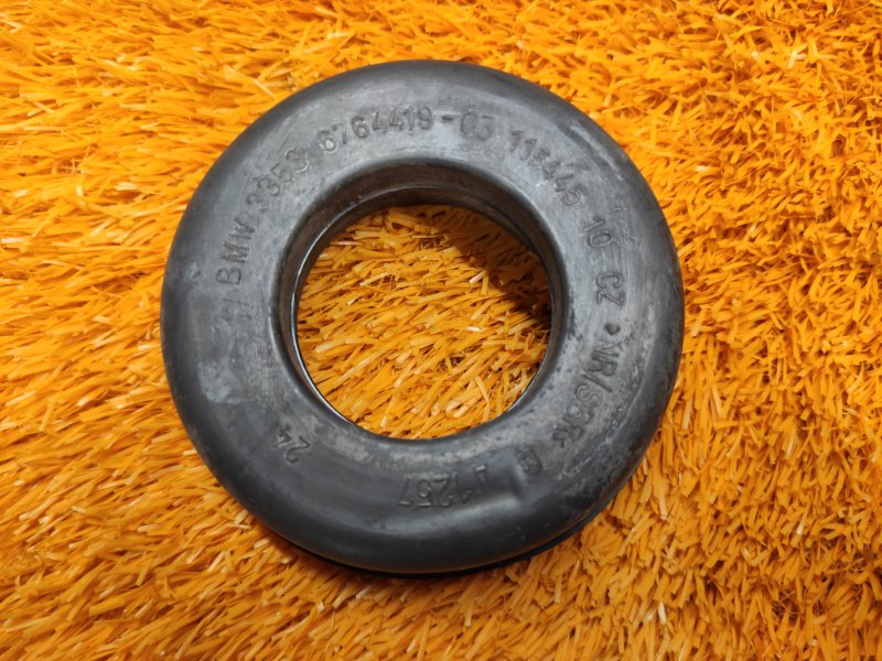 опора пружины, 300 рублей, Красноярск