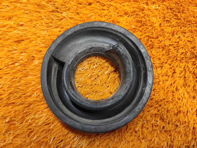 опора пружины, 300 рублей, Красноярск