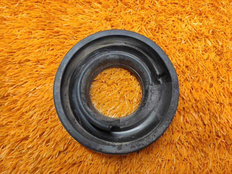 опора пружины, 300 рублей, Красноярск