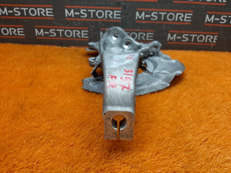 кулак поворотный, 1300 рублей, Красноярск