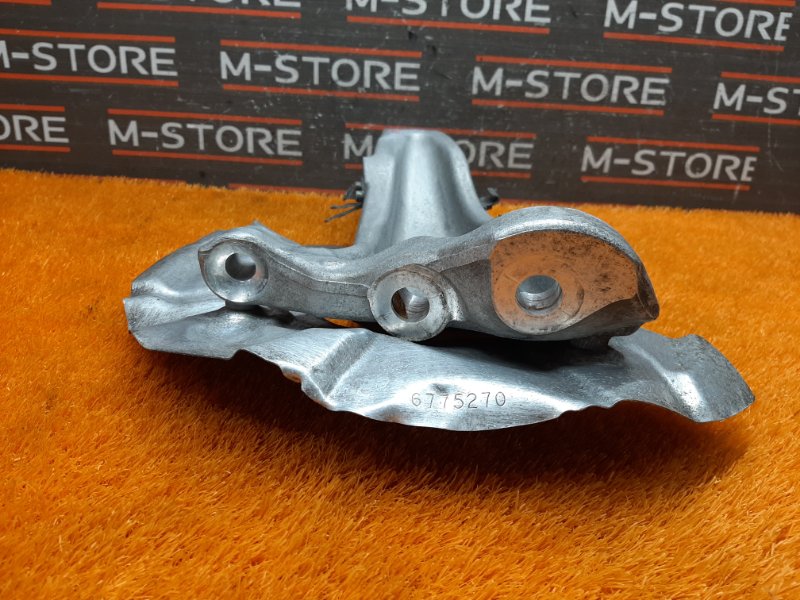 кулак поворотный, 1300 рублей, Красноярск