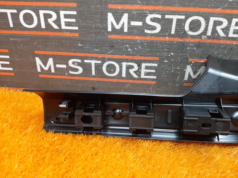 Накладка на порог салона, 670 рублей, Красноярск