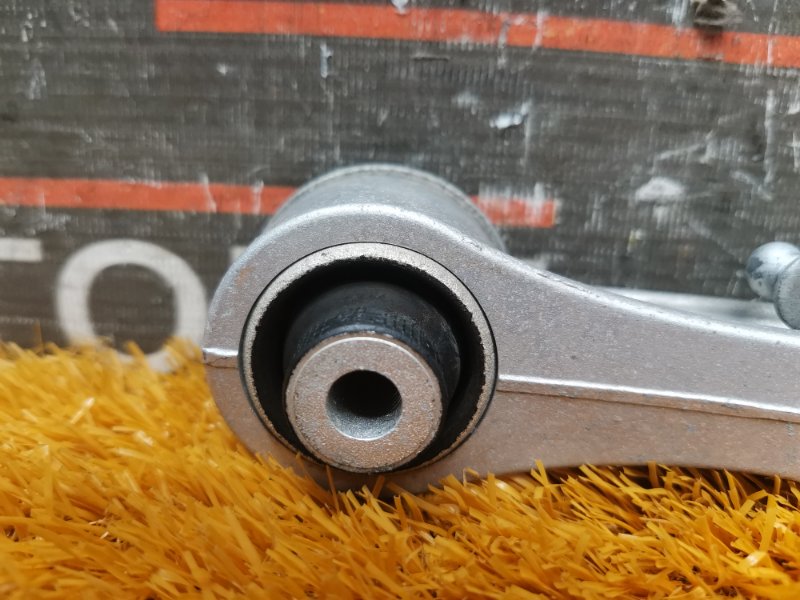 Рычаг подвески верхний, 1500 рублей, Красноярск