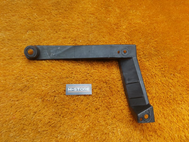 крепление бампера, 200 рублей, Красноярск