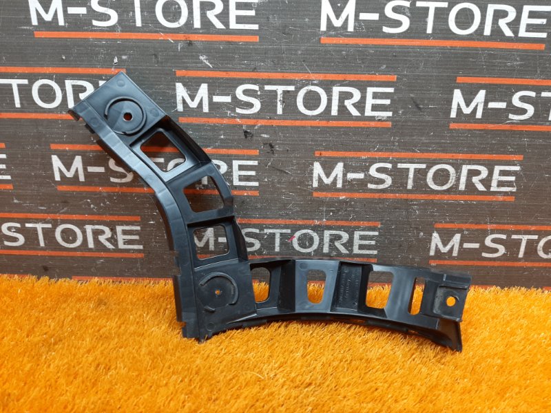 крепление бампера, 450 рублей, Красноярск