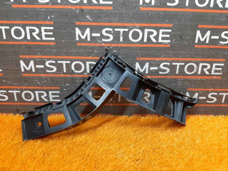 крепление бампера, 450 рублей, Красноярск