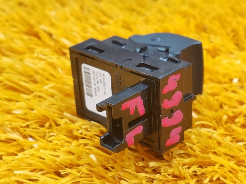 кнопка стеклоподъемника, 200 рублей, Красноярск