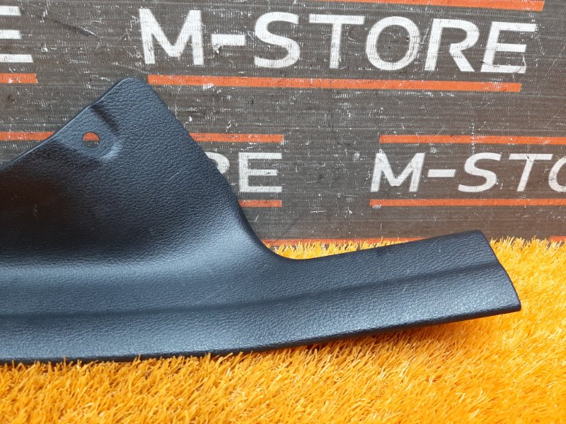 Накладка на порог салона, 540 рублей, Красноярск