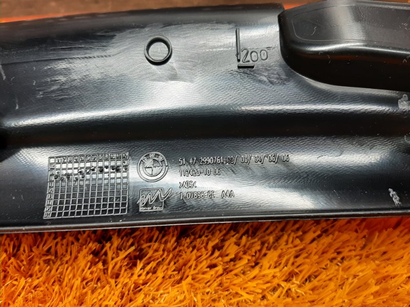 Накладка на порог салона, 540 рублей, Красноярск