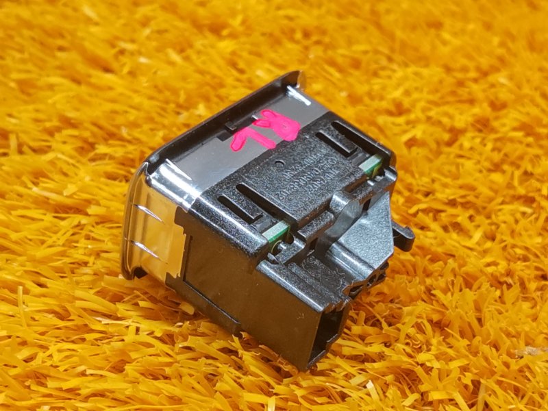 кнопка стеклоподъемника, 300 рублей, Красноярск