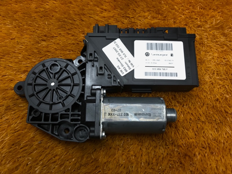 мотор стеклоподъемника, 670 рублей, Красноярск