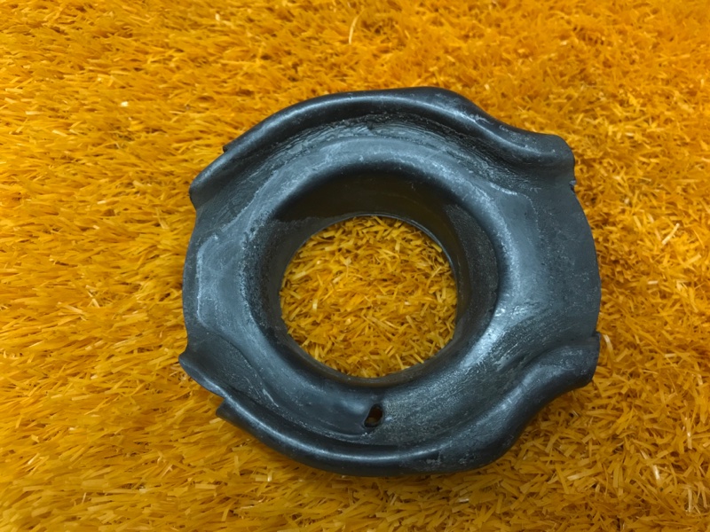 опора пружины, 210 рублей, Красноярск