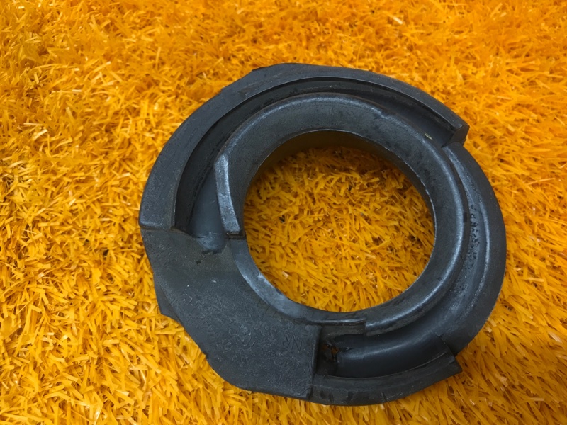 опора пружины, 210 рублей, Красноярск