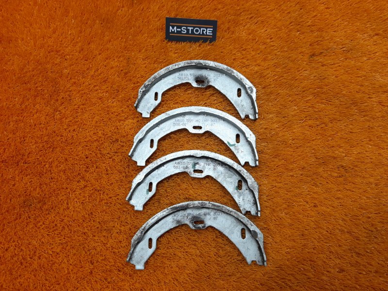 Колодки ручника, 1000 рублей, Красноярск