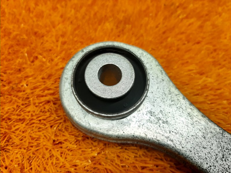 Рычаг подвески верхний, 500 рублей, Красноярск