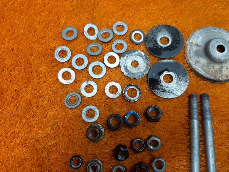 Болты и гайки задней подвески, 630 рублей, Красноярск