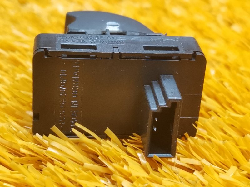 кнопка стеклоподъемника, 300 рублей, Красноярск