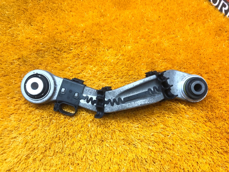 Рычаг подвески верхний, 1000 рублей, Красноярск