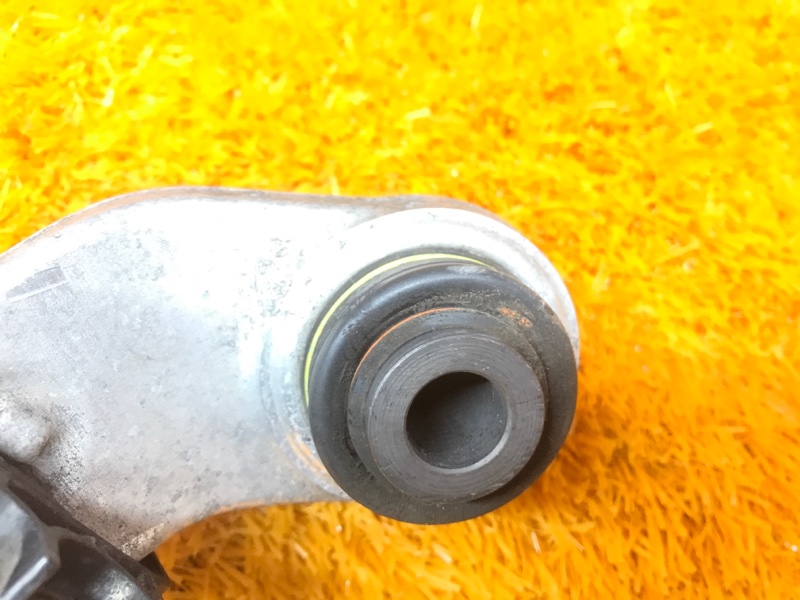 Рычаг подвески верхний, 1000 рублей, Красноярск