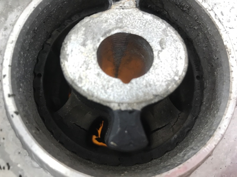 Балка поперечная (подрамник), 2930 рублей, Красноярск