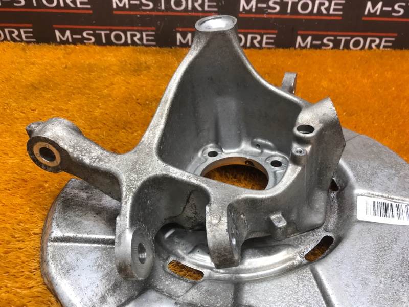 кулак поворотный, 2000 рублей, Красноярск