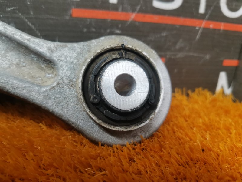 Рычаг подвески верхний, 1000 рублей, Красноярск