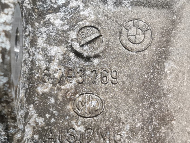 кулак поворотный, 1000 рублей, Красноярск