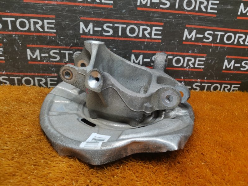 кулак поворотный, 1000 рублей, Красноярск