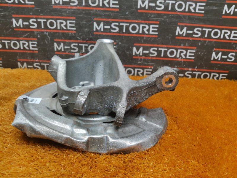 кулак поворотный, 1000 рублей, Красноярск