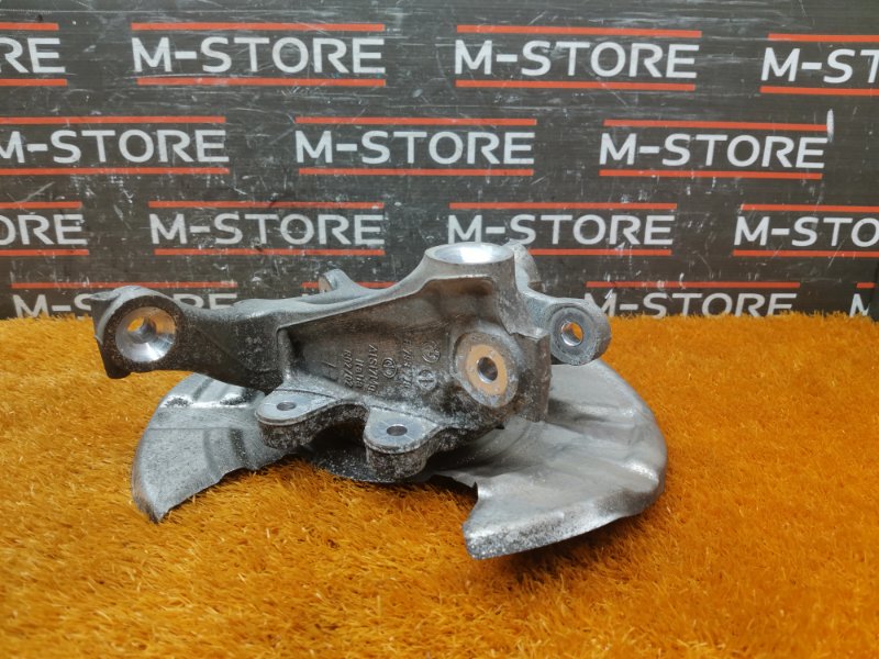 кулак поворотный, 1000 рублей, Красноярск