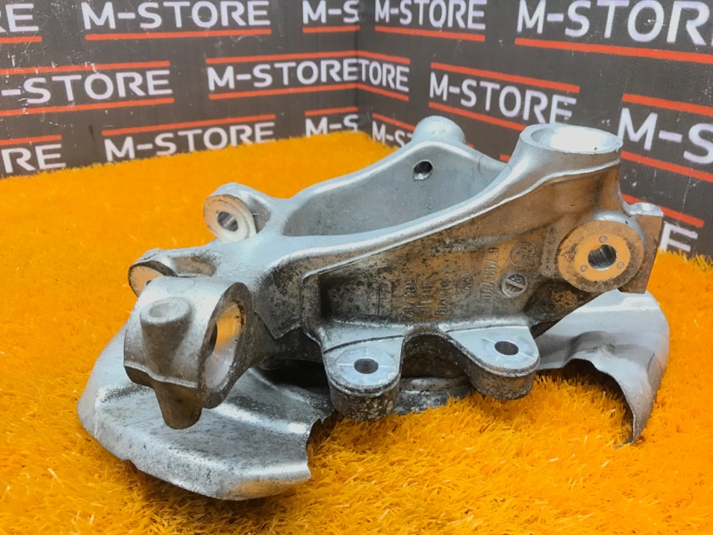 кулак поворотный, 1000 рублей, Красноярск