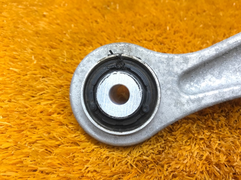 Рычаг подвески верхний, 1000 рублей, Красноярск