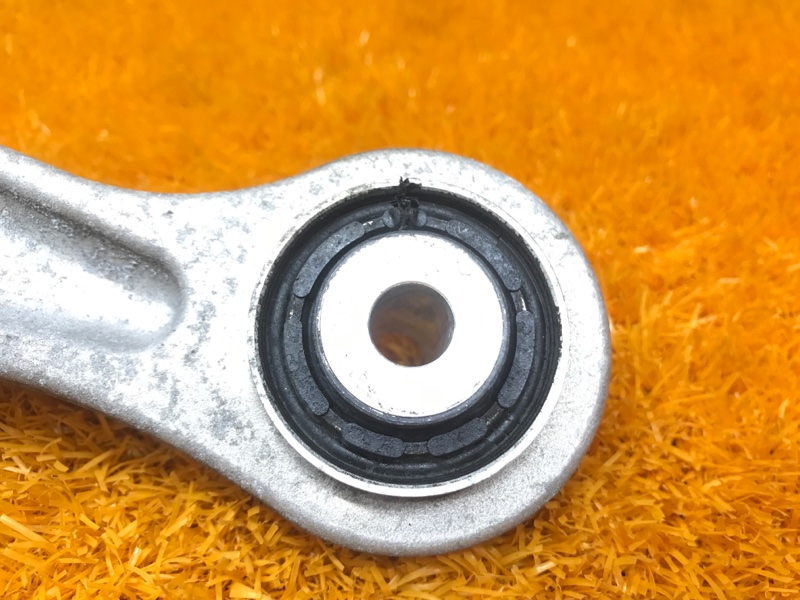 Рычаг подвески верхний, 1000 рублей, Красноярск