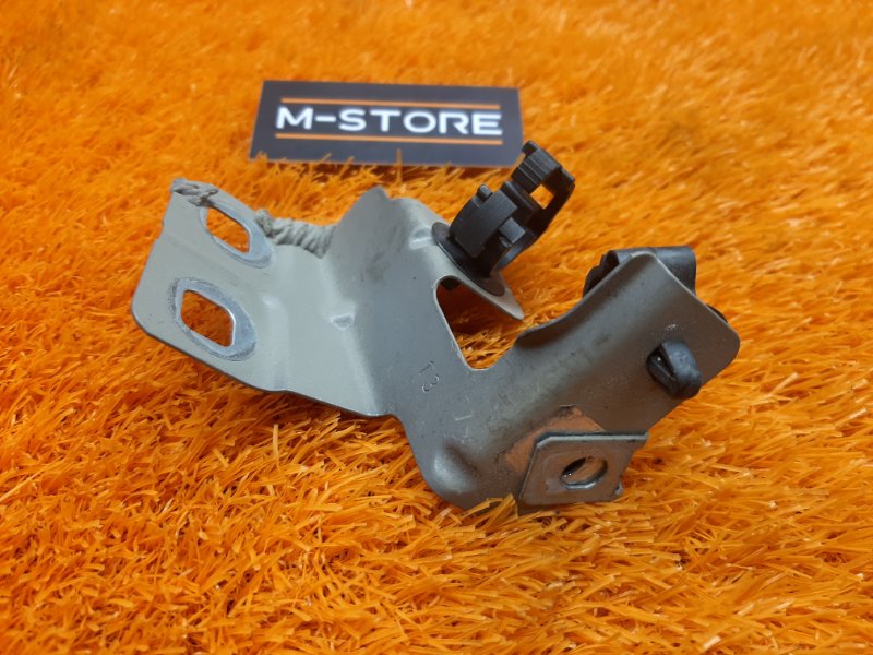 крепление крыла, 860 рублей, Красноярск