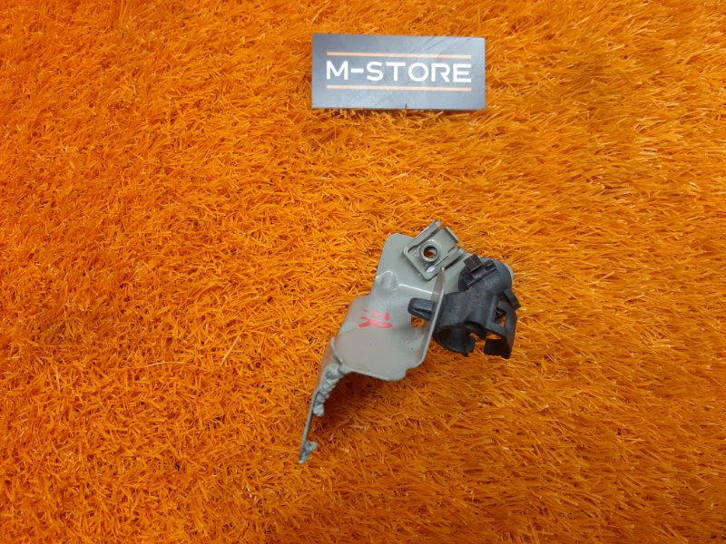 крепление крыла, 860 рублей, Красноярск