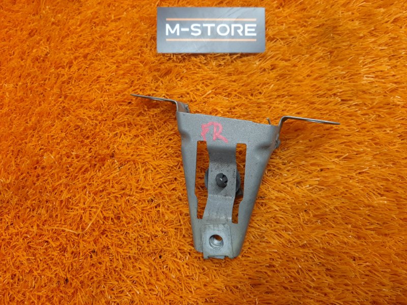 крепление крыла, 860 рублей, Красноярск