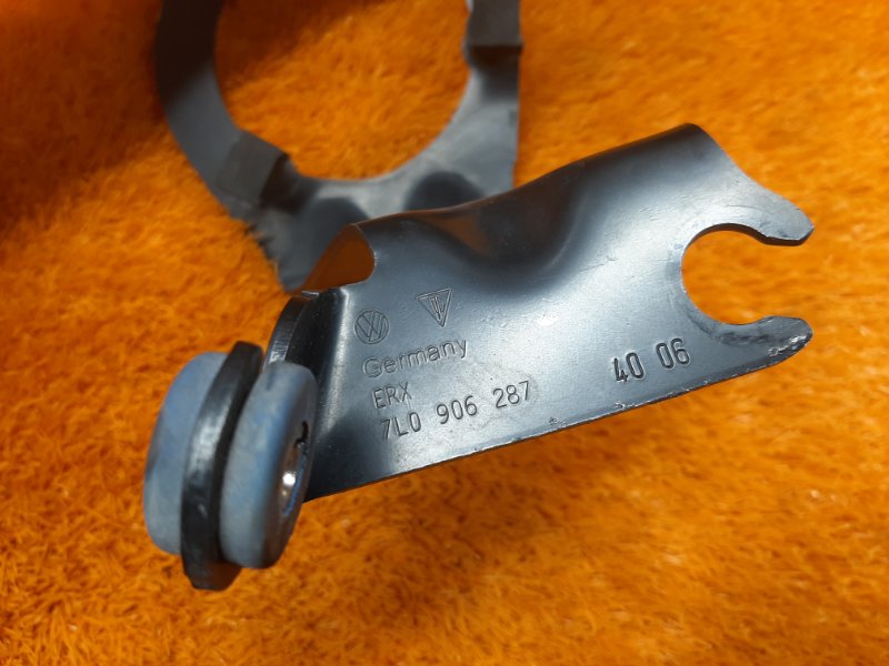 кронштейн насоса продувки катализатора, 340 рублей, Красноярск