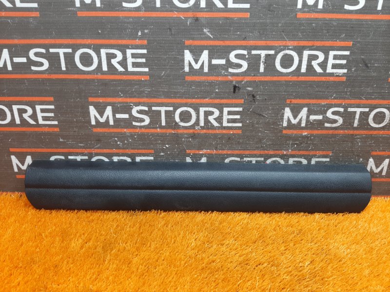 Накладка на порог салона, 350 рублей, Красноярск